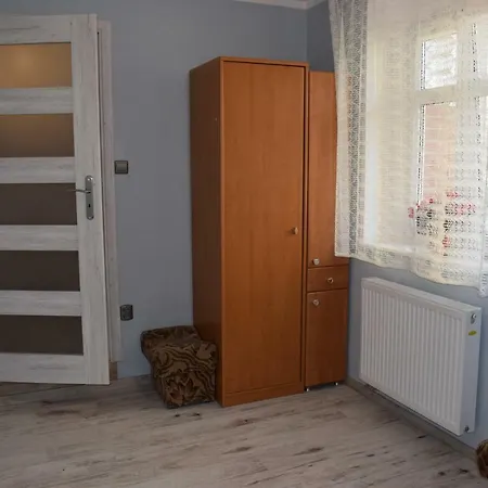Appartement Familia 1 *