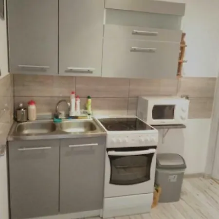 Appartement Familia 1 *